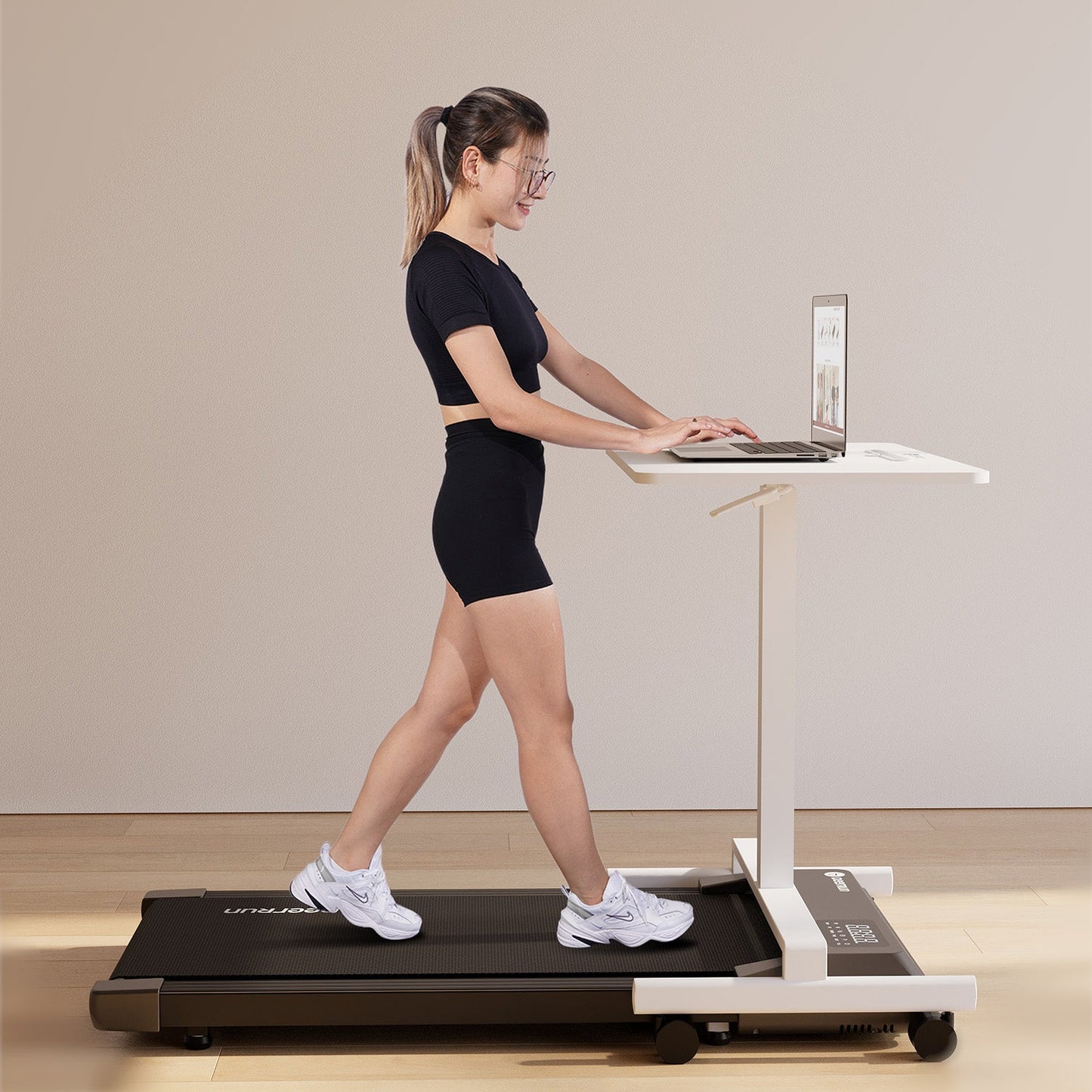 Revolutionize Your Home Office Experience with the Deerrun Q1 Urban Mini Under-Desk Treadmill Featuring Remote Control