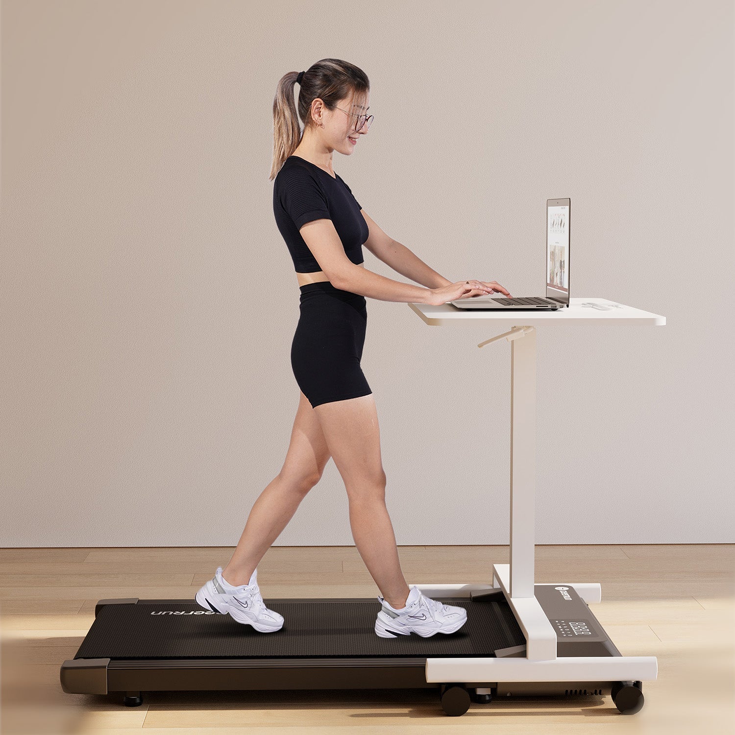 Revolutionize Your Home Office Experience with the Deerrun Q1 Urban Mini Under-Desk Treadmill Featuring Remote Control